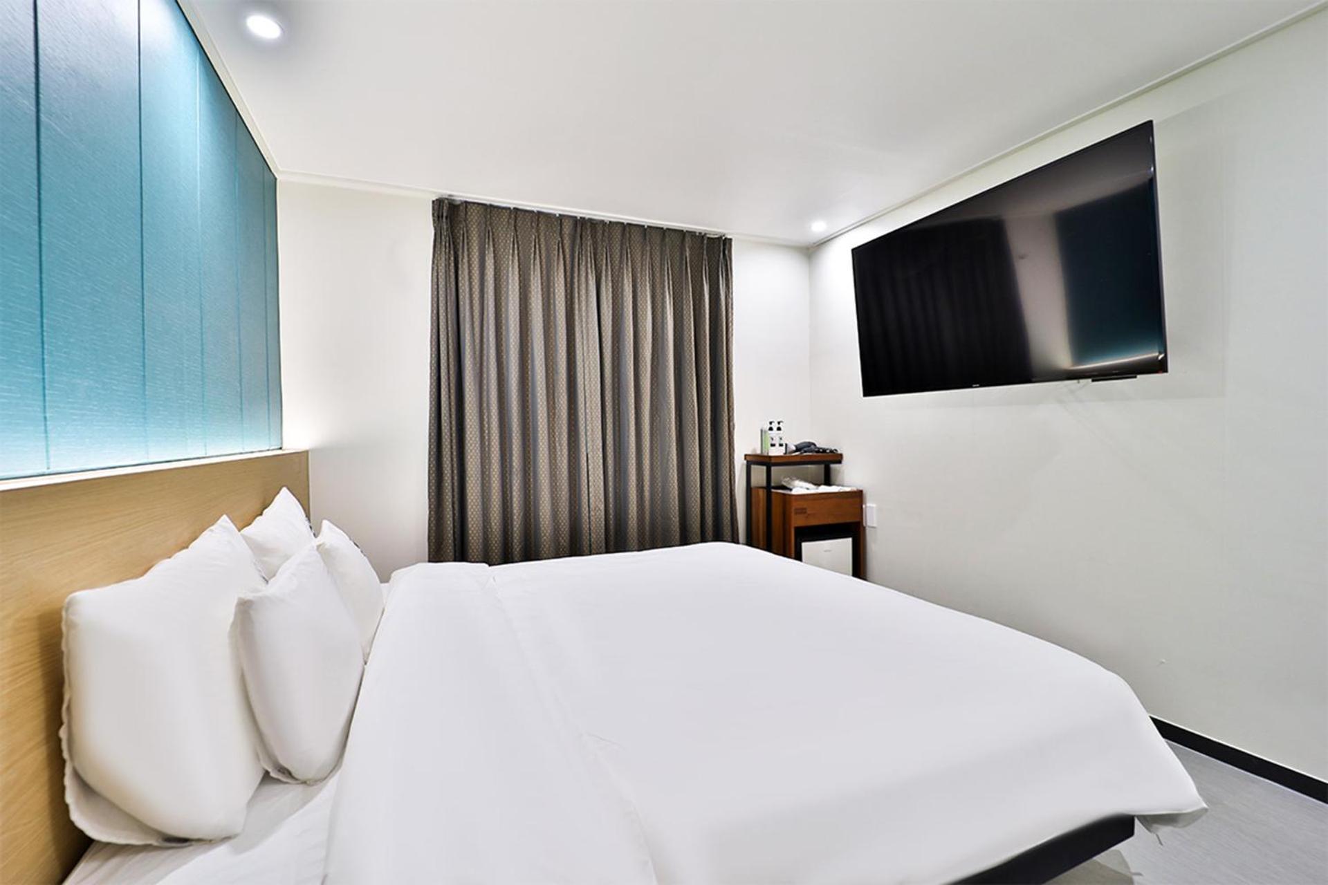 Calm Rest Hotel Busan Sasang Εξωτερικό φωτογραφία